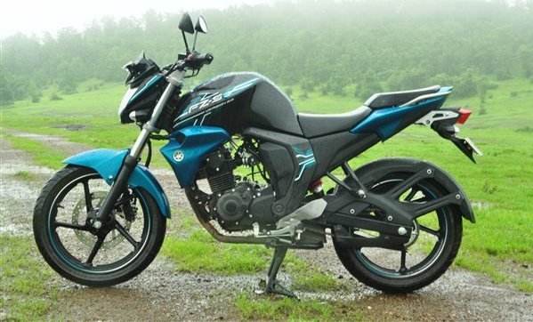 yamaha-fzs-fi-2.0.jpg