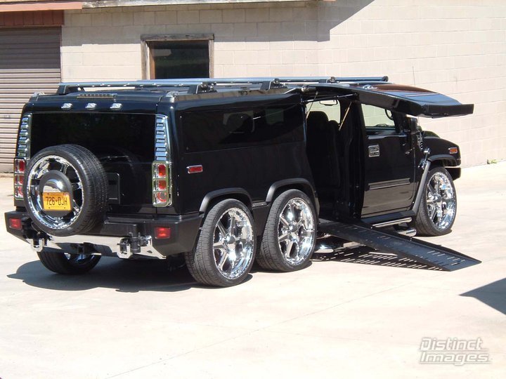 hummer_limo.jpg