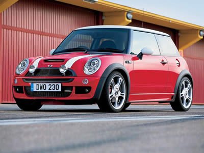 2005_Mini_Cooper_John_Cooper_Works_kit.jpg