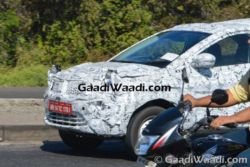 Tata-Nexon-X104-CUV-3.jpg