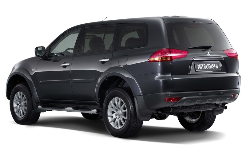 2008-mitsubishi-pajero-sport-suv+_1_.jpg