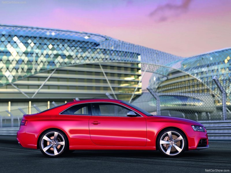 Audi-RS5_2011_800x600_wallpaper_23.jpg