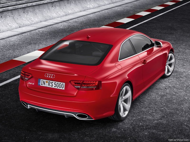 Audi-RS5_2011_800x600_wallpaper_2c.jpg