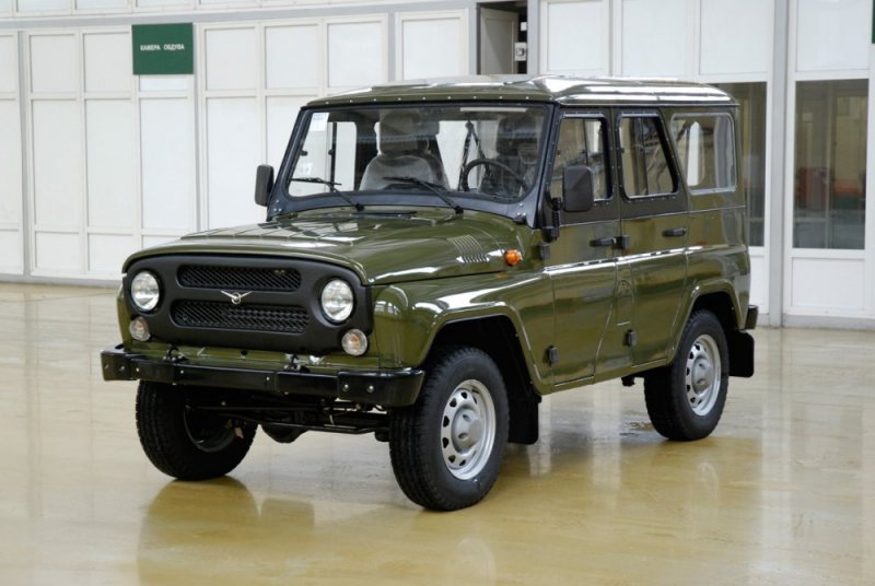 UAZ%20469%20hard%20top.jpg