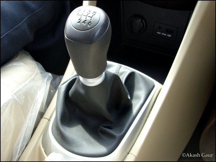 6 Speed transmission.JPG