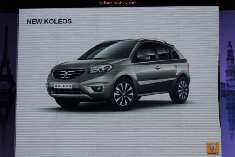 2012-Renault-Koleos-front.jpg