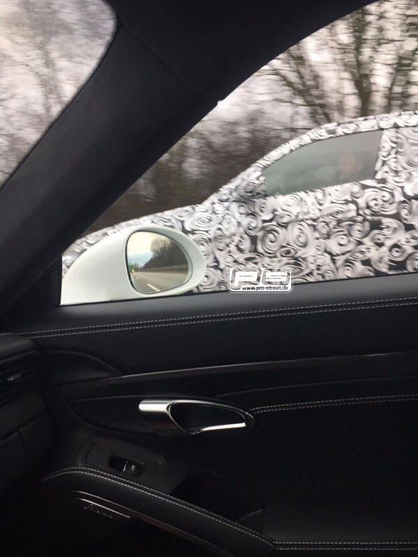 Lamborghini-Urus-2.jpg