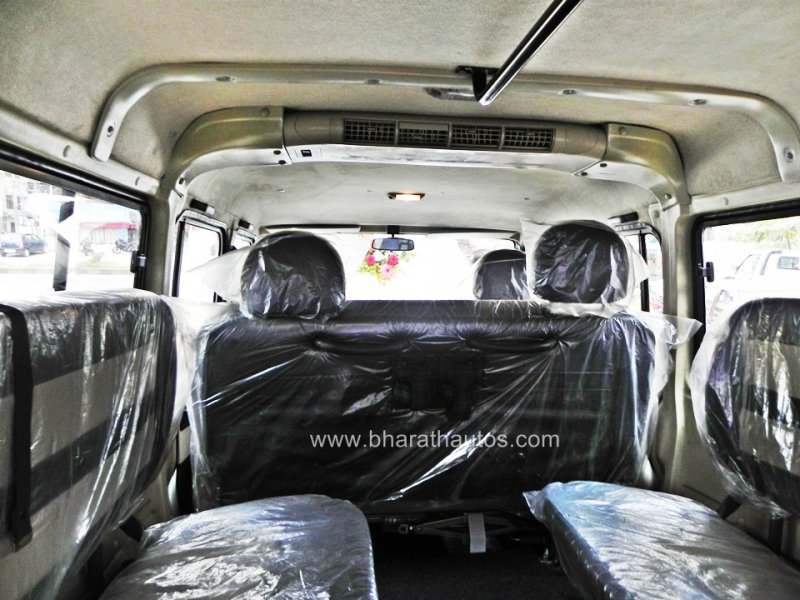 2015-force-trax-toofan-deluxe-air-conditioned-boot-space.jpg