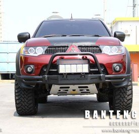 Banteng-Mas-Pajero-Sport-Aksesoris-Bumper-Depan-Overland-Rocky-Series-Besi-26.jpg