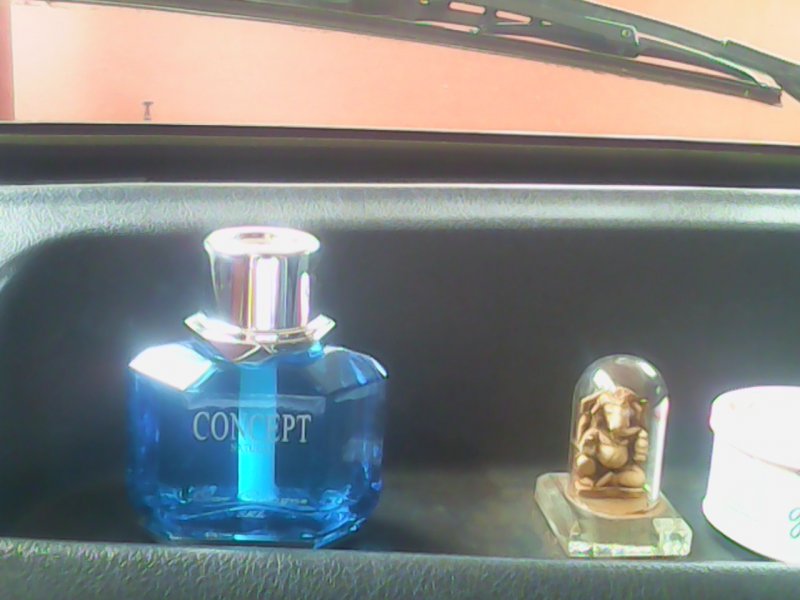 concept perfume.jpg