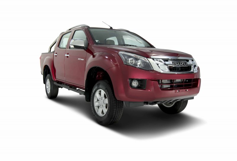 ISUZU D-MAX V-Cross_Ruby Red.jpg