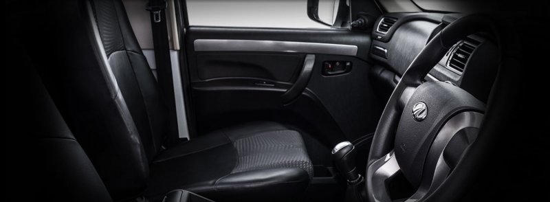 Next-gen-Mahindra-Scorpio-Pik-Up-interior.jpeg