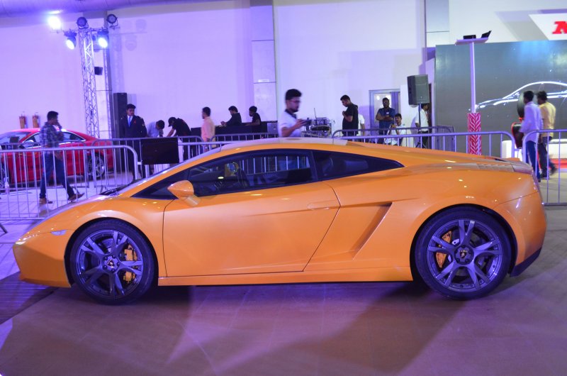 Lamborghini-Gallardo-003.JPG