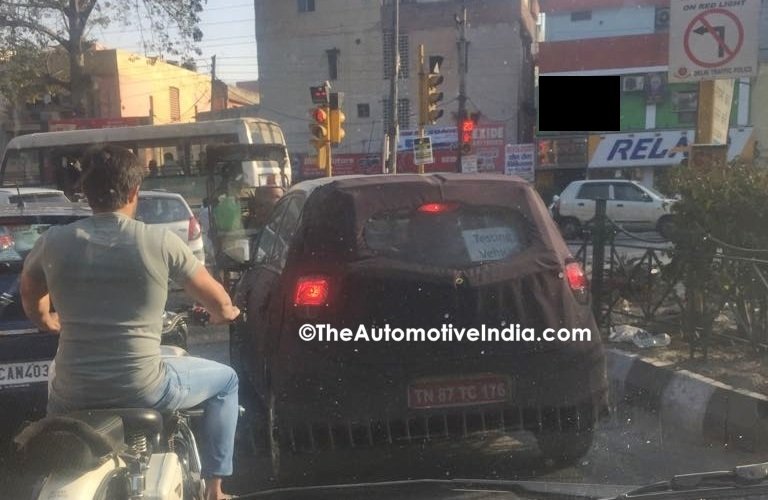 New-Hyundai-Santro-Spied-2.jpg