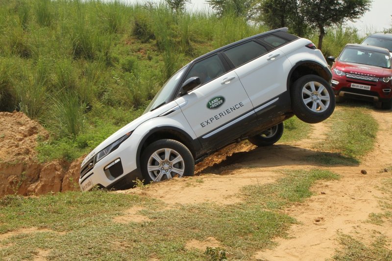 Land Rover Experience _ 3.jpg