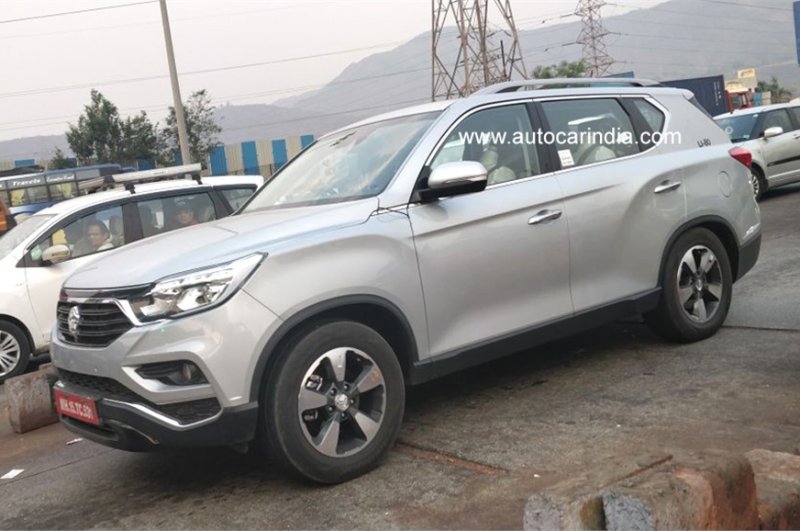 G4-SsangYong-Rexton-Mahindra-Rexton-spy-shot-India.jpg