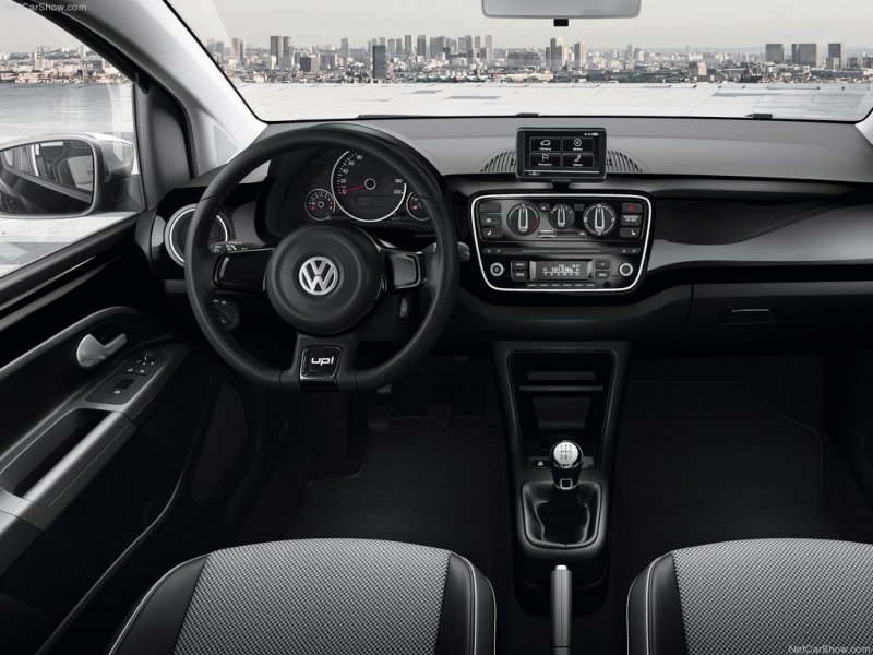 Volkswagen_UP-3.jpg