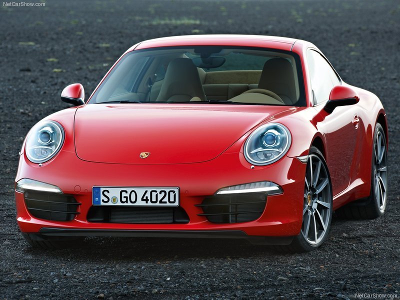 Porsche-911_Carrera_2013_800x600_wallpaper_02.jpg