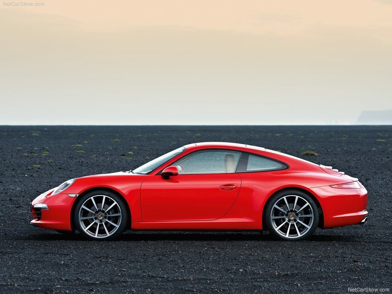 Porsche-911_Carrera_2013_800x600_wallpaper_03.jpg
