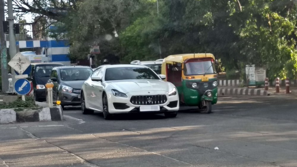 Maserati-Quattroporte.jpg