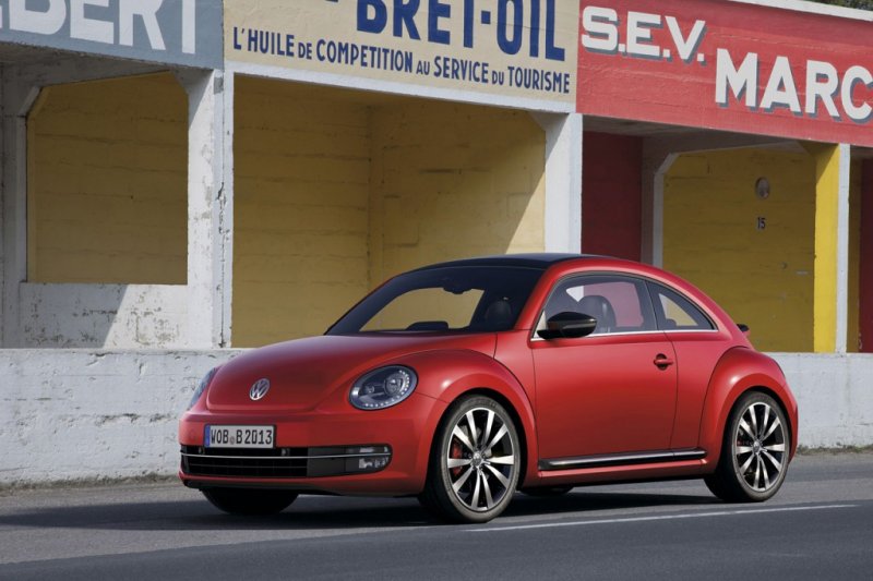 2012-Volkswagen-Beetle-in-red-exterior-1-1024x682.jpg