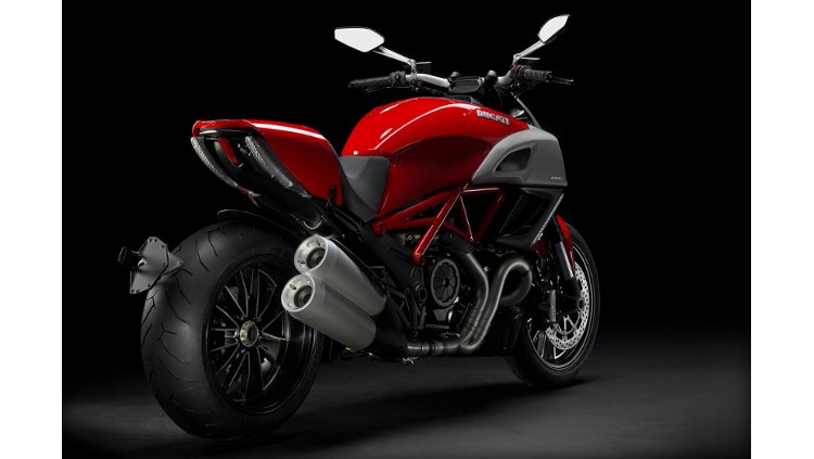 Ducati-Diavel-7.jpg