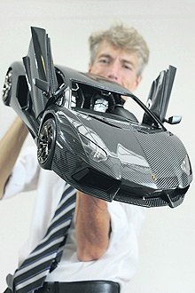 model-aventador-a.jpg