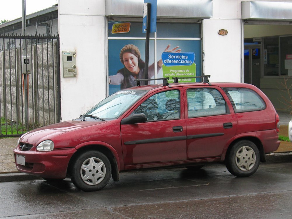 Opel-Corsa-Swing.jpg