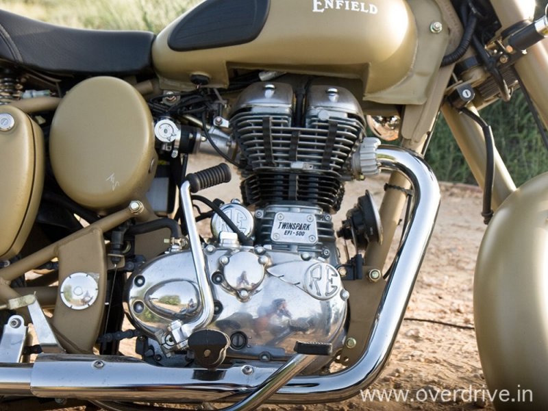 Royal%20Enfield%20Desert%20Storm%20%282%29.jpg