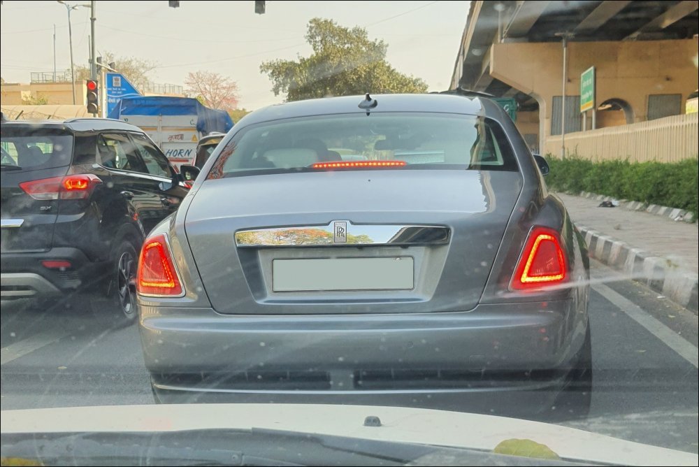 Rolls-Royce-Ghost-Delhi-1.jpg