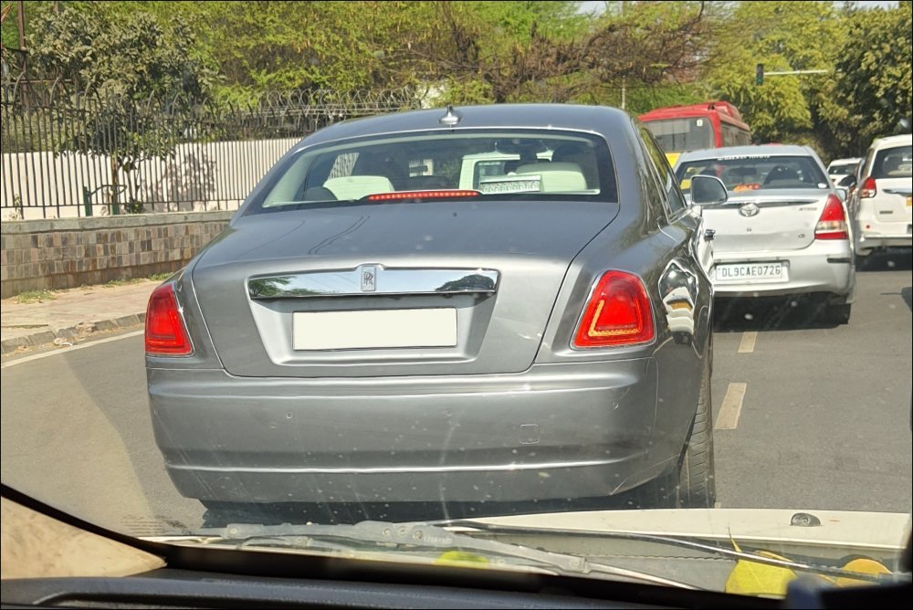 Rolls-Royce-Ghost-Delhi-3.jpg