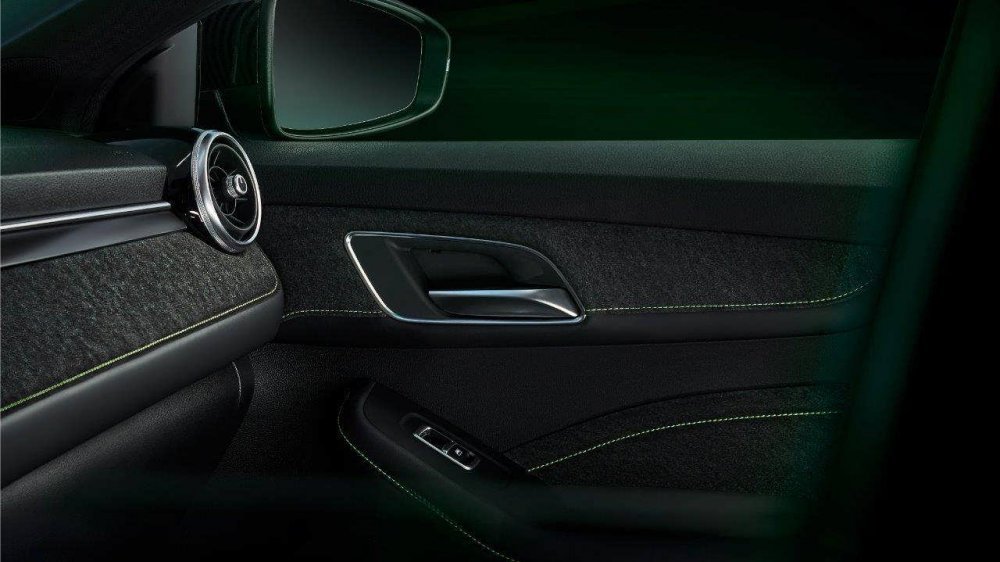 MG6-XPower-Interior-Door-Lock.jpg