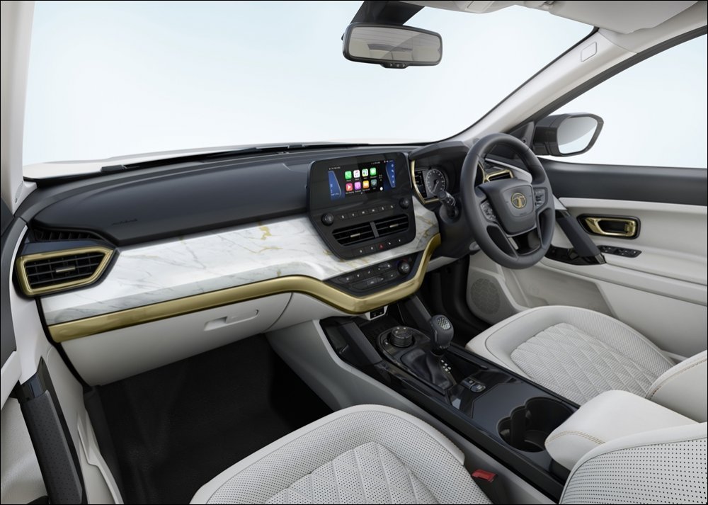 White-Gold-DashBoard.jpg