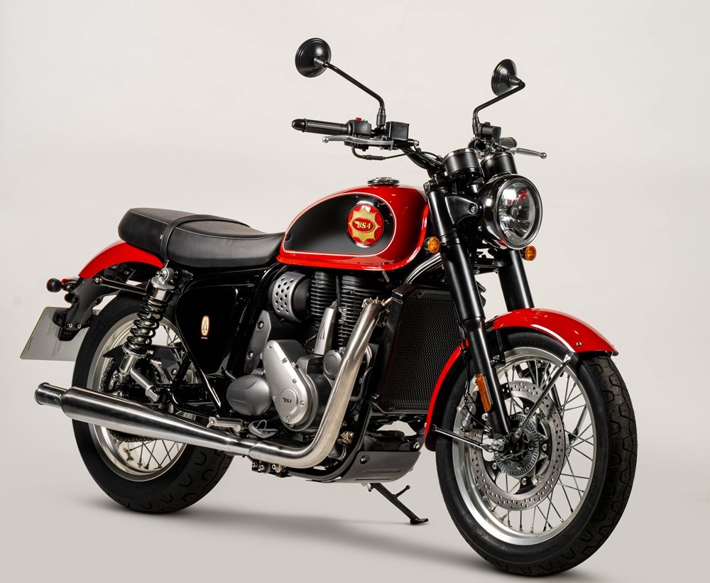 BSA Gold Star red__front 3-4_right.jpg