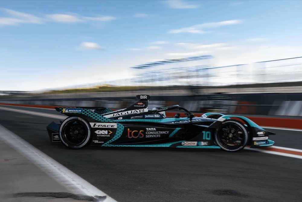 Evans leads all-Jaguar Formula E podium in Sao Paulo