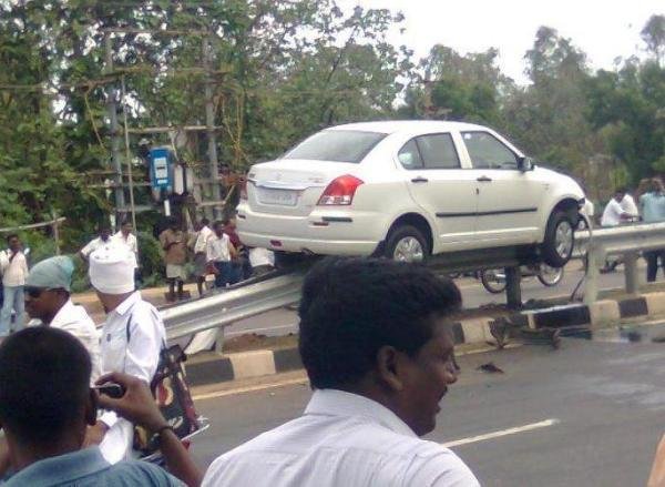 swit dzire accident.jpg