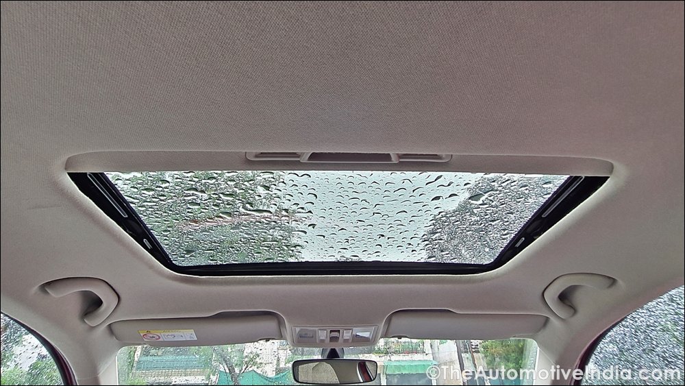 Volkswagen-Virtus-Sunroof.jpg