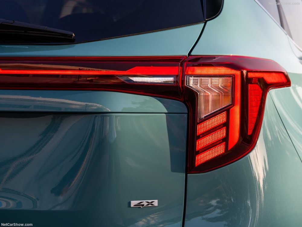 Kia-Seltos-2024-Taillamps.jpg