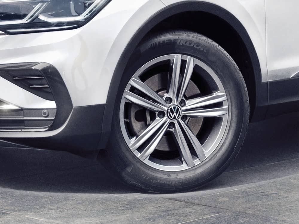 Volkswagen-Tiguan-Exclusive-Edition-Sebring-Alloys.jpg