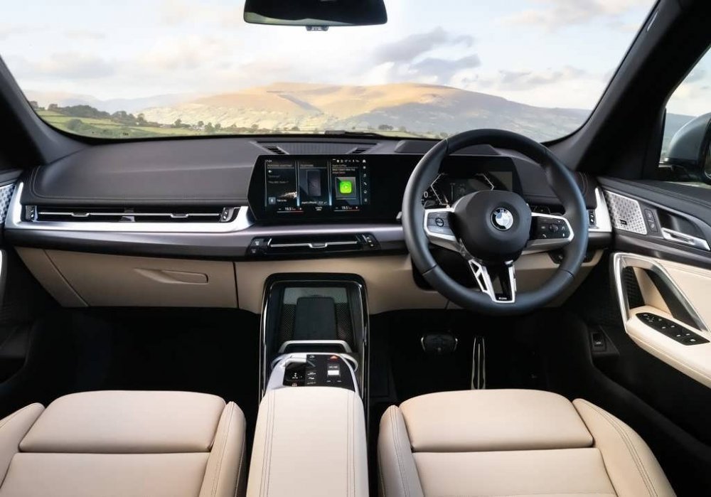 BMW-X1-Interiors.jpg