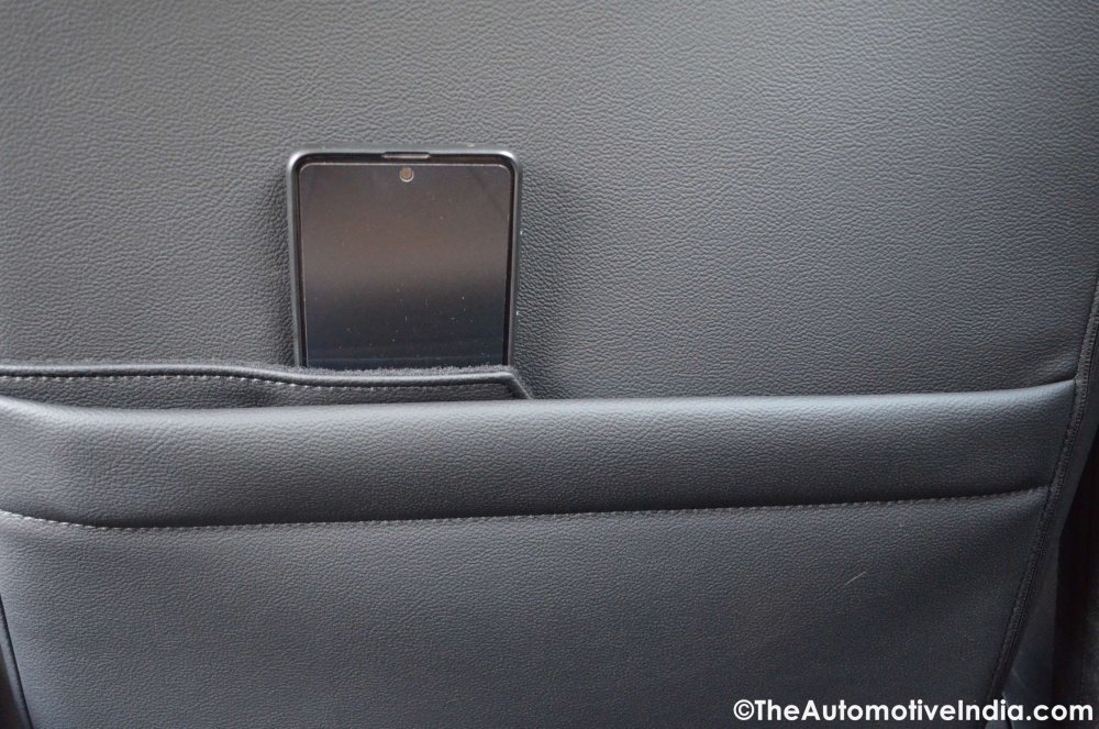 Honda-Elevate-Rear-Mobile-Holder .JPG