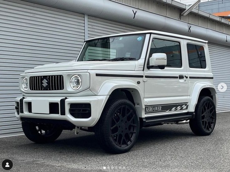 Maruti-Suzuki-Jimny-Mercedes-G-Wagon-Front.jpg