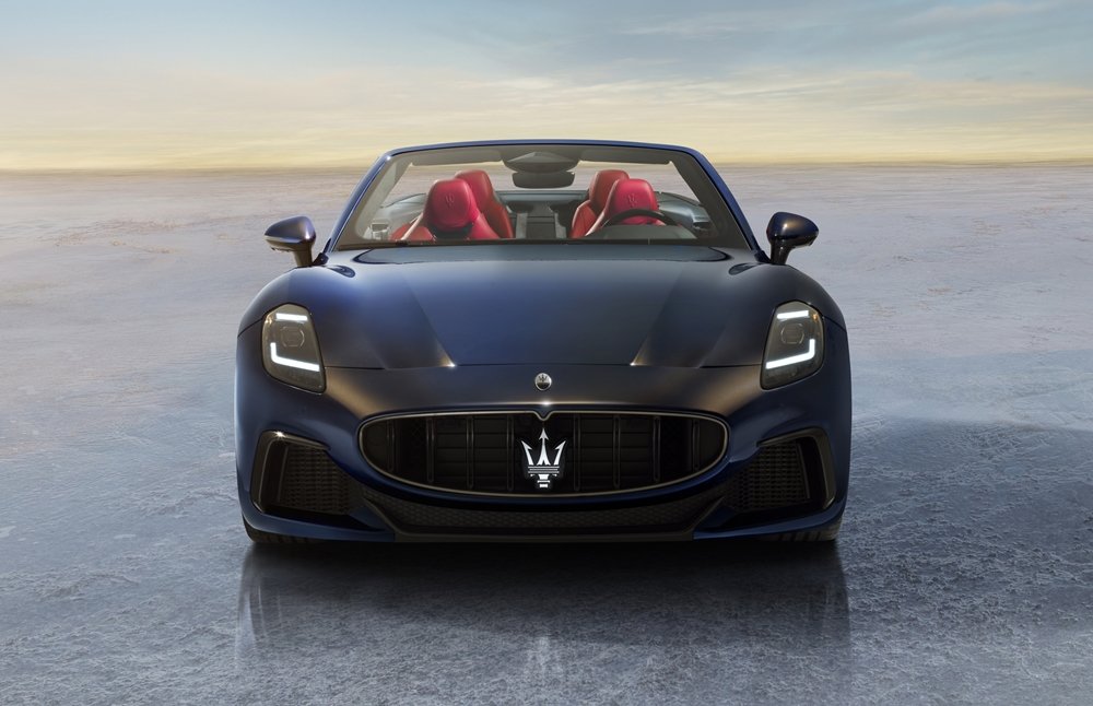 Maserati-GranCabrio-Trofeo-Front.jpg