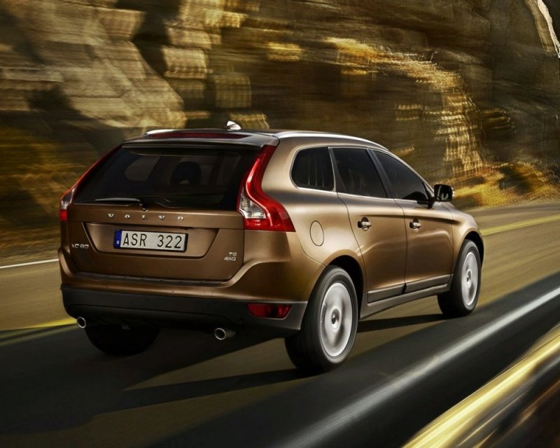 volvo_xc60_crossover_5.jpg