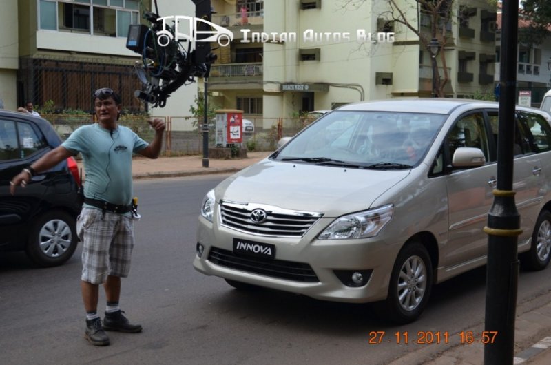 Toyota-Innova-facelift-Goa-ad-shoot-3.jpg