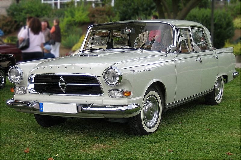 800px-Borgward_P100.jpg