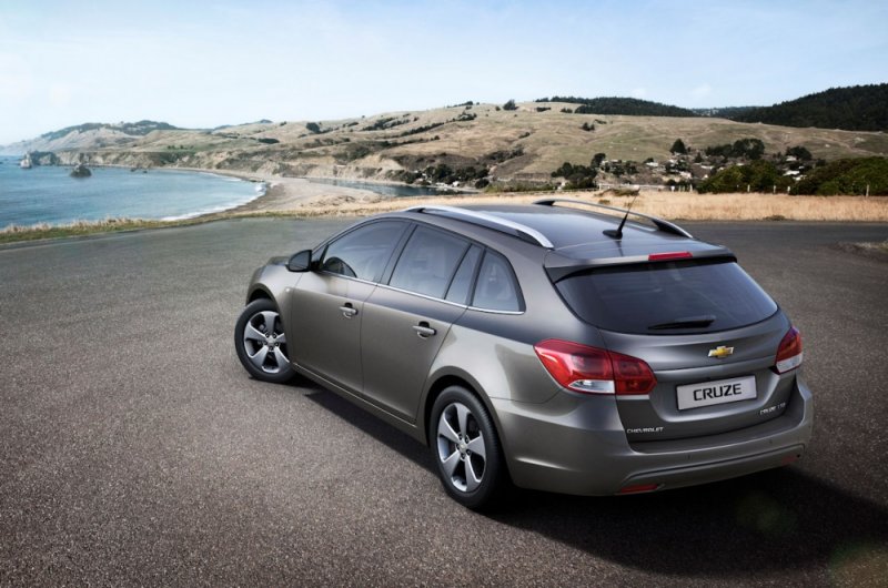 Chevrolet_Cruze_Station_Wagon.jpg