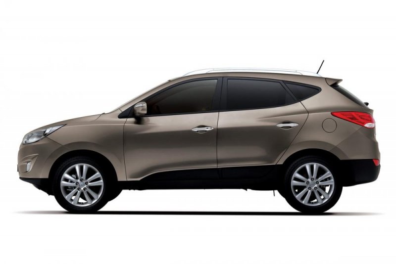 10-hyundai-tucson-02.jpg