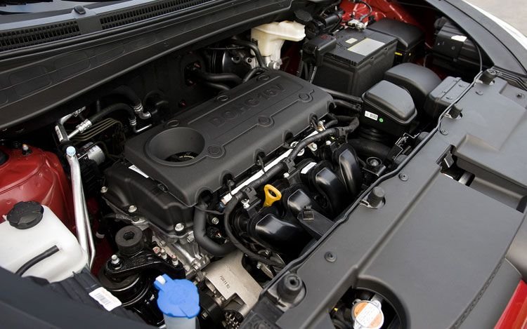 2010-hyundai-tucson-engine.jpg