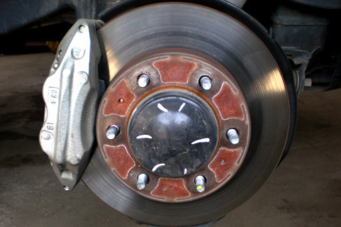 Fortuner-Old-Brake.png